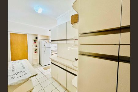 9_photo/94d1fe2e19.b484ea33f02a5ad2-ATLAS-bac7a7ef-5dce-4c88-8187-cb972b5ba40e.jpg de apartamento à venda com 3 quartos, 108m² em Centro, Guarujá