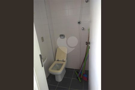 9_photo/94d1fe2e37.04c16ff0d284adb7-ATLAS-39611102-7e3f-4e96-b01a-c2c8feaff159.jpg de apartamento à venda com 5 quartos, 215m² em Centro, Guarujá