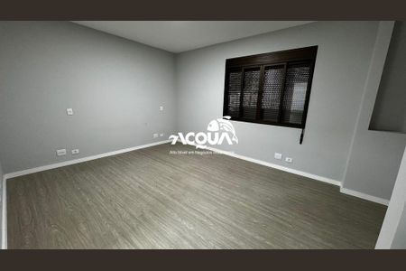 3_photo/94d1fe2e37.09360c1f5a2f2215-ATLAS-ddc76368-8cbc-45c3-bc7b-6367d2b9ab7d.jpg de apartamento à venda com 5 quartos, 214m² em Centro, Guarujá