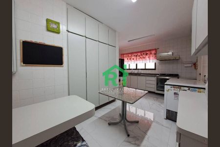 7_photo/94d1fe2e37.2dbad5feb672ec42-ATLAS-ad93f7da-4e29-46ae-92dd-7ce0db92960a.jpg de apartamento à venda com 4 quartos, 220m² em Centro, Guarujá