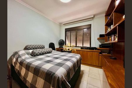 12_photo/94d1fe2e37.6c8e35c674eb8ee1-ATLAS-870d2c78-6e4e-44e7-9720-c0043b096f7b.jpg de apartamento à venda com 4 quartos, 230m² em Centro, Guarujá