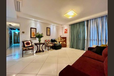 5_photo/94d1fe2e37.6c8e35c674eb8ee1-ATLAS-c8f561fb-8dc2-497b-a2a7-04a38736e1c5.jpg de apartamento à venda com 4 quartos, 230m² em Centro, Guarujá