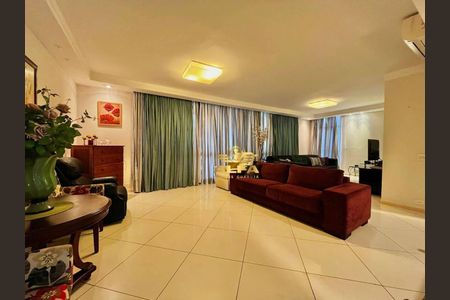 8_photo/94d1fe2e37.6c8e35c674eb8ee1-ATLAS-d197bfb0-10a5-4e4d-995d-b5c11b4e420e.jpg de apartamento à venda com 4 quartos, 230m² em Centro, Guarujá