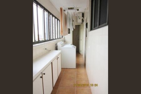 6_photo/94d1fe2e37.da19465bdcdb0010-ATLAS-882343f6-dea8-4656-ba71-0d30873acbbe.jpg de apartamento à venda com 4 quartos, 228m² em Centro, Guarujá