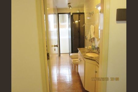 10_photo/94d1fe2e37.da19465bdcdb0010-ATLAS-b34c1d64-8bf7-43eb-bc3a-8f990224e016.jpg de apartamento à venda com 4 quartos, 228m² em Centro, Guarujá