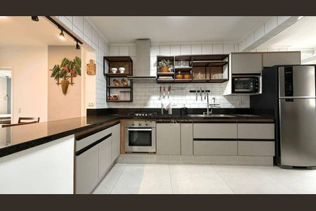 4_photo/94d1fe2e45.1bbdc465cf26c254-ATLAS-8795c1ed-a5b3-405d-8a1e-6ec30f89ef25.jpg de apartamento à venda com 2 quartos, 115m² em Centro, Guarujá