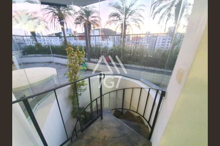 4_photo/94d1fe2e45.e03c106be67fd432-ATLAS-ba1ce910-256b-4f3f-afbc-c934480cd5ca.jpg de apartamento à venda com 3 quartos, 300m² em Centro, Guarujá