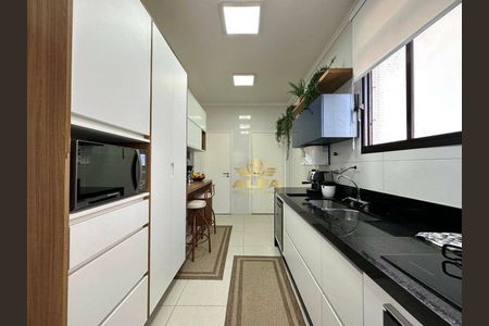 3_photo/94d1fe2e6f.e0f8c12d656f5185-ATLAS-ff2a8f56-e649-4412-8549-c5d63ba313d1.jpg de apartamento à venda com 3 quartos, 137m² em Centro, Guarujá