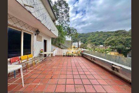 6_photo/94d1fe2f2d.f66ed5d703e44af7-ATLAS-0a8ad0ce-75bc-47fb-a812-b8642e3d1e06.jpg de casa à venda com 3 quartos, 144m² em Vila Maia, Guarujá