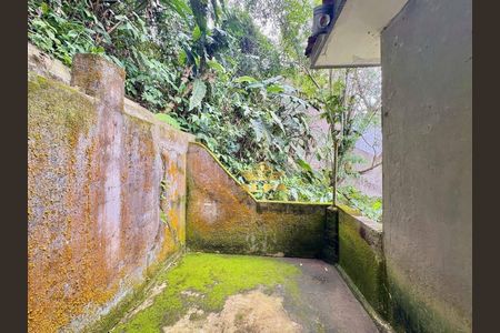 3_photo/94d1fe2f2d.f66ed5d703e44af7-ATLAS-97393aff-f8d4-4038-87c8-ea7e1cb59d1d.jpg de casa à venda com 3 quartos, 144m² em Vila Maia, Guarujá