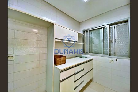 11_photo/94d1fe2f63.1ef8511e0fd52d28-ATLAS-3094def1-aae0-4dac-bc2b-1deeecad50a2.jpg de apartamento para alugar com 3 quartos, 244m² em Centro, Guarujá