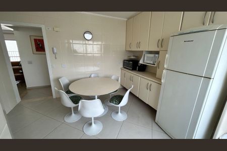 2_photo/94d1fe2fc5.6cfba257765e1914-ATLAS-5b16591d-e8c2-4ab9-869a-39cda89d5081.jpg de apartamento à venda com 4 quartos, 254m² em Centro, Guarujá