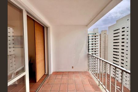 6_photo/94d1fe2fd3.5aa0706bba2aa1a9-ATLAS-683b32a3-9975-4704-aec9-ee89ef328769.jpg de apartamento à venda com 3 quartos, 90m² em Centro, Guarujá