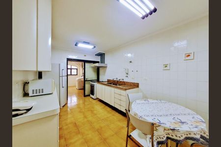 10_photo/94d1fe2fd9.0f40ad5666a63b61-ATLAS-4fcb6c3e-7ab4-4945-9e1d-dd760e84642b.jpg de apartamento à venda com 3 quartos, 180m² em Centro, Guarujá