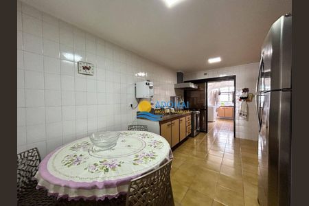 13_photo/94d1fe2fd9.644743ed6a3eb235-ATLAS-0e32018f-bea0-4bad-9a7a-476e8f7b07b9.jpg de apartamento à venda com 3 quartos, 180m² em Centro, Guarujá