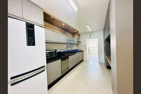 2_photo/94d1fe2fd9.791830d2a45c11c7-ATLAS-8d643424-01f9-4a95-b475-cda53bd1a6b3.jpg de apartamento à venda com 2 quartos, 172m² em Centro, Guarujá