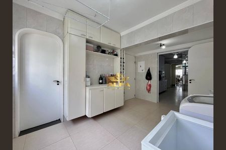 20_photo/94d1fe2fd9.dbf10bbd9b5d2d82-ATLAS-c2c54eae-6ef4-4848-9b5e-25ff8a3c239e.jpg de apartamento à venda com 3 quartos, 172m² em Centro, Guarujá