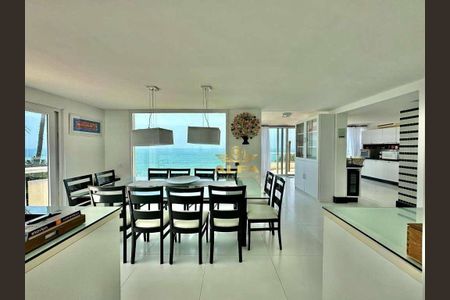 11_photo/94d1fe2fe3.4f01e810a805cb87-ATLAS-0b4b00cf-a71e-45e5-a5c2-d16c04196b57.jpg de casa à venda com 5 quartos, 500m² em Centro, Guarujá