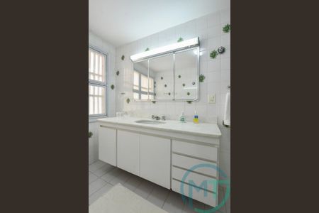 31_photo/94d1fe300d.f093c9732010e8f9-ATLAS-54105ca7-84ca-4482-9ee8-719601324ac8.jpg de apartamento à venda com 3 quartos, 120m² em Centro, Guarujá