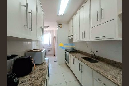 4_photo/94d1fe300d.f8a351a9befcc5f5-ATLAS-1f27ad22-2af5-49ca-bb69-db8fa78c84ef.jpg de apartamento à venda com 3 quartos, 155m² em Centro, Guarujá