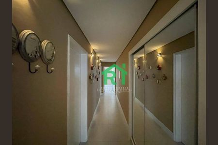 11_photo/94d1fe3011.52f87ad8ec51d736-ATLAS-afc620cd-ce2d-462f-908b-4e0d33a11cc3.jpg de apartamento à venda com 4 quartos, 180m² em Centro, Guarujá