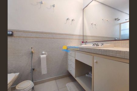 8_photo/94d1fe31db.0a62d265ffc9a3fd-ATLAS-18cbe741-d6cb-4099-93ae-1f4dda16e478.jpg de apartamento à venda com 4 quartos, 300m² em Centro, Guarujá