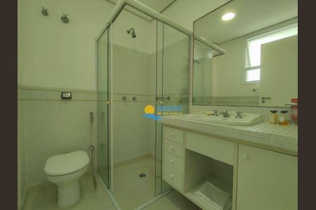 21_photo/94d1fe31db.0a62d265ffc9a3fd-ATLAS-9ea8a194-2b2c-4b3b-aa52-f5eadd0ff233.jpg de apartamento à venda com 4 quartos, 300m² em Centro, Guarujá