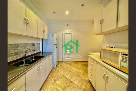 5_photo/94d1fe31e5.dd3748c847dc2e70-ATLAS-98b17ce9-b3db-438c-a44f-7086b858d834.jpg de apartamento à venda com 3 quartos, 200m² em Centro, Guarujá