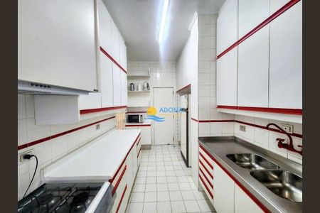 8_photo/94d1fe31e7.34cb479ca7728e16-ATLAS-56df33db-1c68-4f64-82dd-a2db1c65596e.jpg de apartamento à venda com 4 quartos, 208m² em Centro, Guarujá