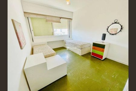 8_photo/94d1fe320b.02f5700544483069-ATLAS-8e9c6d3a-6b4b-4484-8b1d-48d0e45e17dd.jpg de apartamento à venda com 5 quartos, 190m² em Centro, Guarujá