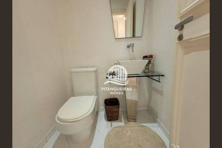 12_photo/94d1fe3243.e6f02a1e96aef2b1-ATLAS-5ccf8c16-d63f-4216-959f-3c2ab5b757d9.jpg de apartamento à venda com 4 quartos, 285m² em Morro do Maluf, Guarujá