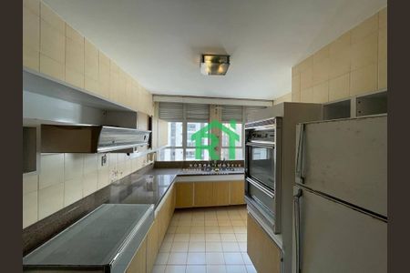 4_photo/94d1fe3243.fab8ad5e5fddc75e-ATLAS-8b0ef63a-15cc-4dd5-bfa1-2e26cfeeb6dc.jpg de apartamento à venda com 4 quartos, 360m² em Morro do Maluf, Guarujá