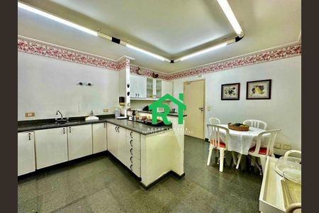 31_photo/94d1fe324d.275e6dd98ebf2fff-ATLAS-e31cd4c2-c3c3-463e-9615-b62edb1824f7.jpg de apartamento à venda com 4 quartos, 400m² em Centro, Guarujá