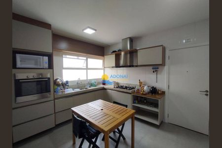 5_photo/94d1fe3271.0e9f9ffdbda01e3e-ATLAS-12350ad1-7763-4c9a-b8c1-52bb9fe93ea8.jpg de apartamento à venda com 4 quartos, 440m² em Centro, Guarujá