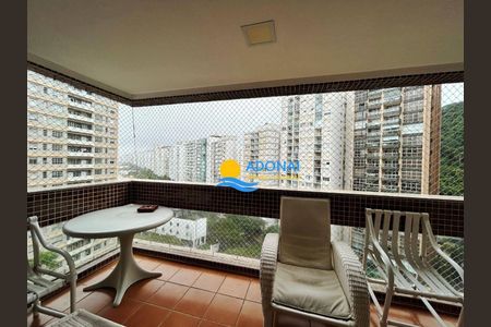 4_photo/94d1fe3271.97c8a1958a0bd762-ATLAS-661afd84-6997-4f41-9375-3d6dbc2724bf.jpg de apartamento à venda com 3 quartos, 106m² em Centro, Guarujá
