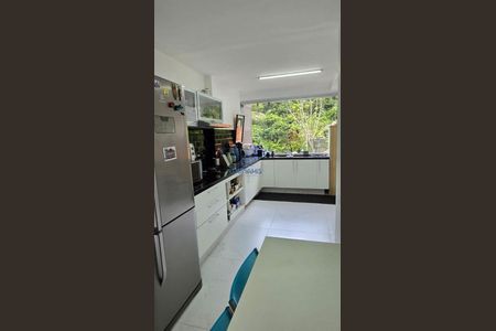 12_photo/94d1fe3275.a93f874618e291d8-ATLAS-fbdfa9bd-4672-4c96-b3d0-11ef8b5f0daf.jpg de apartamento à venda com 3 quartos, 180m² em Pitangueiras, Guarujá