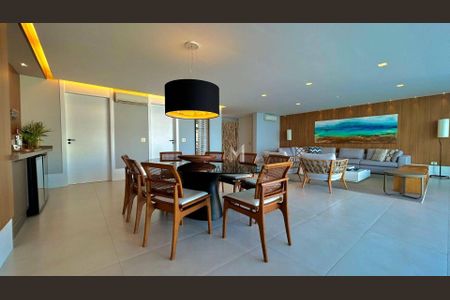 6_photo/94d1fe327f.8afb14c28ca4662f-ATLAS-49802f88-beeb-4eeb-b995-bded8b6ace38.jpg de apartamento à venda com 3 quartos, 255m² em Centro, Guarujá