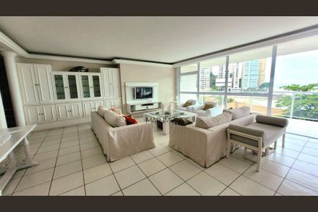 6_photo/94d1fe327f.adc3c1c8d2478063-ATLAS-019561ec-c1c6-4d13-a2cb-8dc598a5115d.jpg de apartamento à venda com 4 quartos, 315m² em Centro, Guarujá