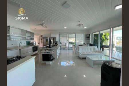 2_photo/94d1fe3285.1f165a0d506a0aea-ATLAS-0735c7bc-33a9-4a65-8dbd-8e2a276c2f8a.jpg de casa à venda com 7 quartos, 689m² em Jardim Tejereba, Guarujá