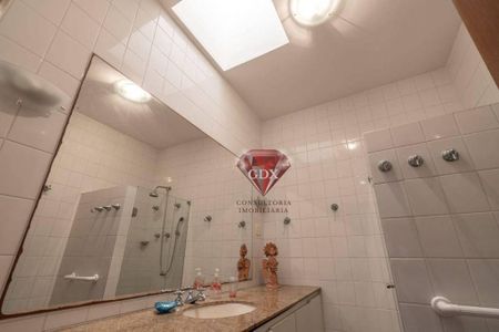 3_photo/94d1fe3285.9efcfac6aedb6bbd-ATLAS-081bb395-ed03-43fd-8ec5-ab201fe778f1.jpg de casa à venda com 10 quartos, 1340m² em Jardim Tejereba, Guarujá