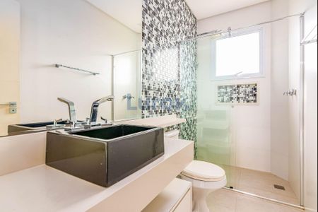 10_photo/94d1fe3285.e5c1dbf3952ec410-ATLAS-4e1d2d31-34f3-4ed5-8cbf-274f4e45da3f.jpg de casa à venda com 5 quartos, 700m² em Jardim Tejereba, Guarujá