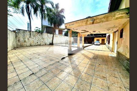 5_photo/94d1fe3285.eb4747a7722cd593-ATLAS-cce826af-962f-4e7a-8b47-c978bc35b2d3.jpg de casa à venda com 5 quartos, 222m² em Jardim Tejereba, Guarujá