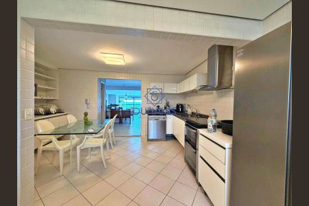 30_photo/94d1fe3319.1a757b6a75eb71fd-ATLAS-52f80e55-d2b5-44d0-b6c6-b13faae764d9.jpg de apartamento à venda com 3 quartos, 170m² em Morro do Maluf, Guarujá