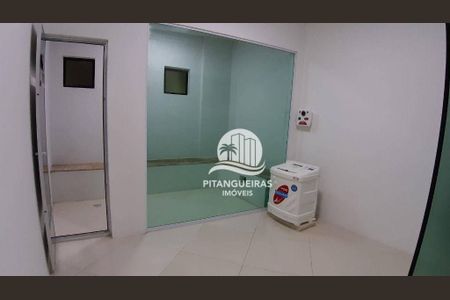 36_photo/94d1fe331f.da165e3667c51df1-ATLAS-65a755eb-2b82-4a4b-af0e-776069ea1135.jpg de apartamento à venda com 3 quartos, 184m² em Morro do Maluf, Guarujá