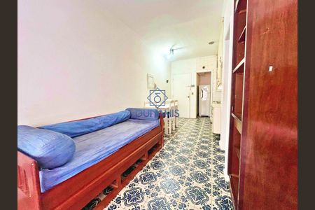 5_photo/94d1fe3a95.d2ee479ce36fe2bf-ATLAS-58e957fa-65dc-44fd-8bef-3849338b2ffa.jpg de apartamento à venda com 1 quarto, 54m² em Centro, Guarujá