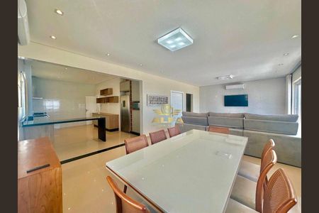 13_photo/94d1fe3aa1.faf28f30352d64f8-ATLAS-4fb4d4e8-e5c7-4be7-bbb2-0583add8a5ab.jpg de apartamento à venda com 4 quartos, 210m² em Centro, Guarujá