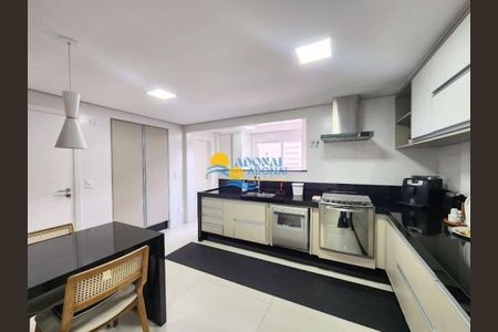 11_photo/94d1fe3aa3.4fbd9d0b2d1d0dfc-ATLAS-7f652f20-8dd3-4250-9fdc-b50092fdff46.jpg de apartamento à venda com 4 quartos, 166m² em Centro, Guarujá