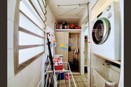 30_photo/94d1fe3abf.8eb3bb7b4d9a29af-ATLAS-eadeb67a-446c-4dc7-b3a3-a5bab1c2bbc2.jpg de apartamento à venda com 3 quartos, 110m² em Centro, Guarujá