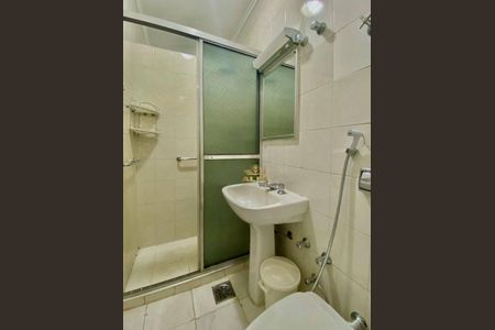 5_photo/94d1fe3abf.f4f7d67b47e6b7a5-ATLAS-7f1a5642-eb9b-4e9b-947f-44fc0e1740d2.jpg de apartamento à venda com 2 quartos, 67m² em Centro, Guarujá