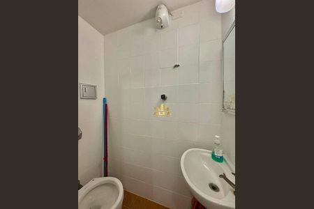 4_photo/94d1fe3ac5.723b3165b194171f-ATLAS-526ca7df-bcc8-4050-8176-5286dcf9bba7.jpg de apartamento à venda com 2 quartos, 80m² em Centro, Guarujá